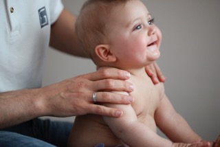 ICS Ihr-Chiropraktor GmbH - Baby Behandlung